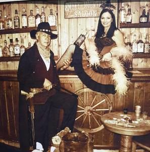 Meet your Posher, Deana